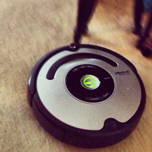 How Does Roomba Work? A Comprehensive Guide 2023 TechCycleUSA